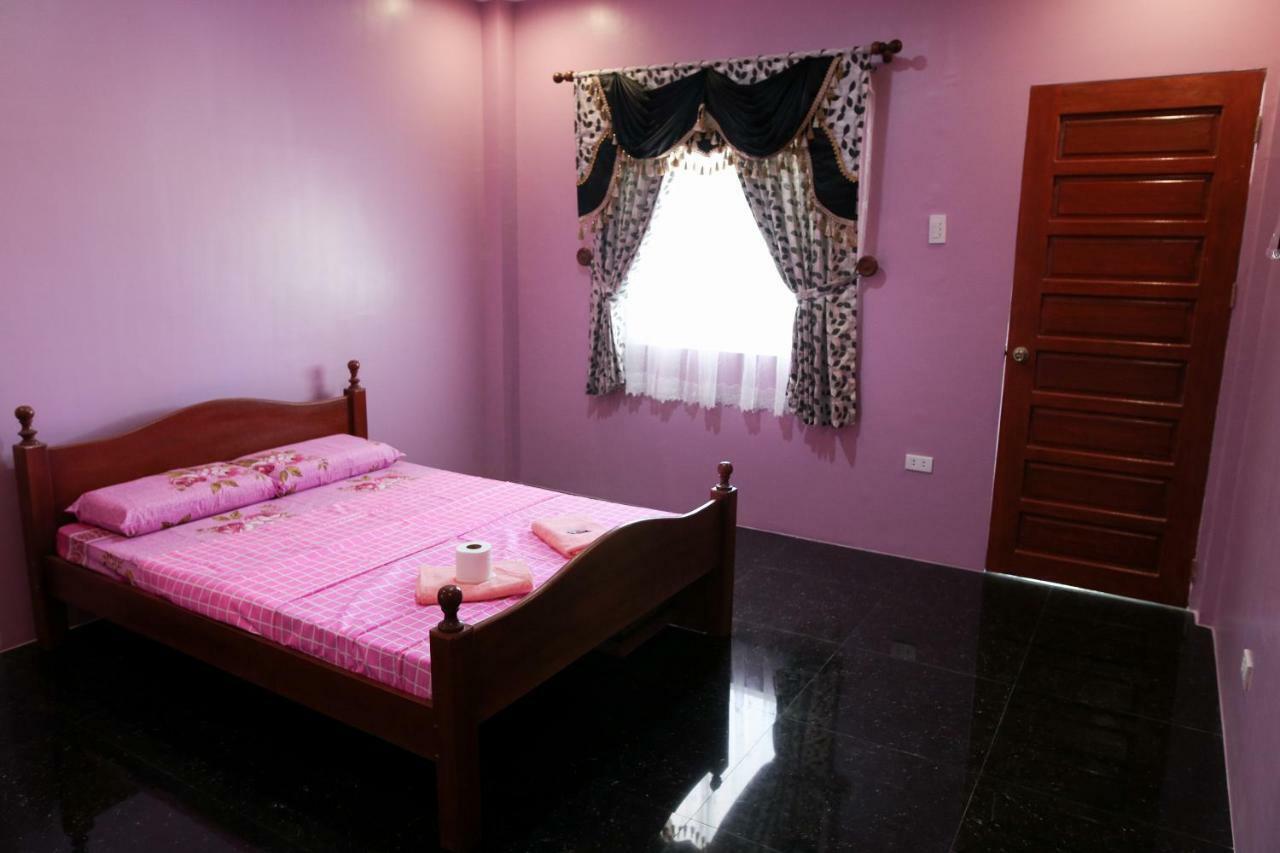 Luzmin Bh - Cottages And Bungalows Oslob Room photo